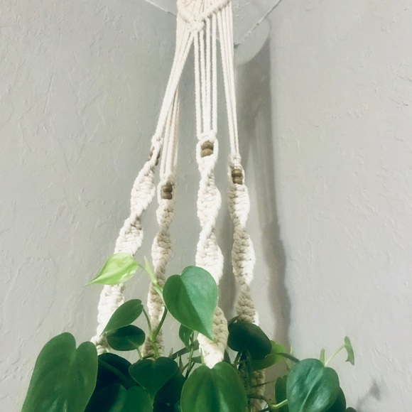 Hanging Macrame Pot Hanger - Picture 2 of 2